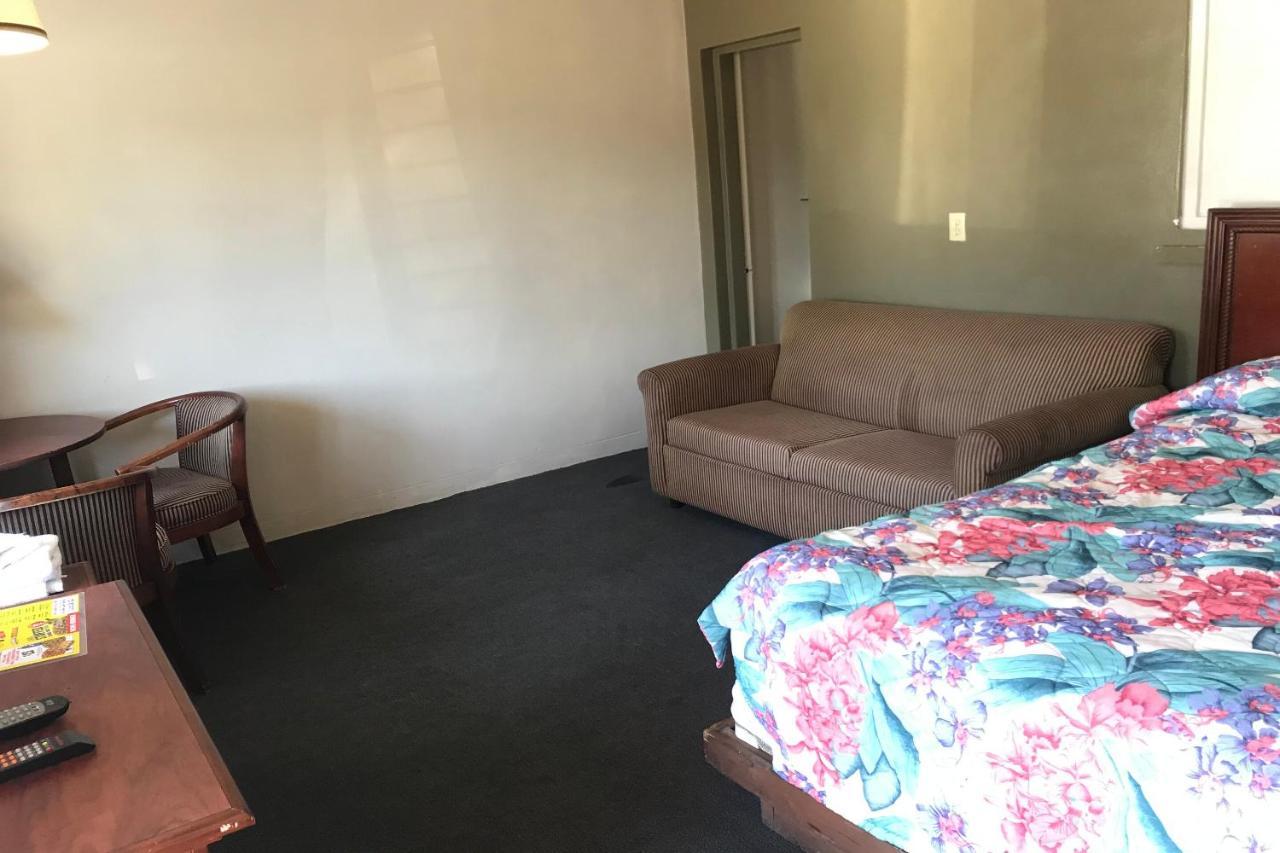 Hotel O Near Fanning Springs State Park Us Hwy 98 Old Town Luaran gambar